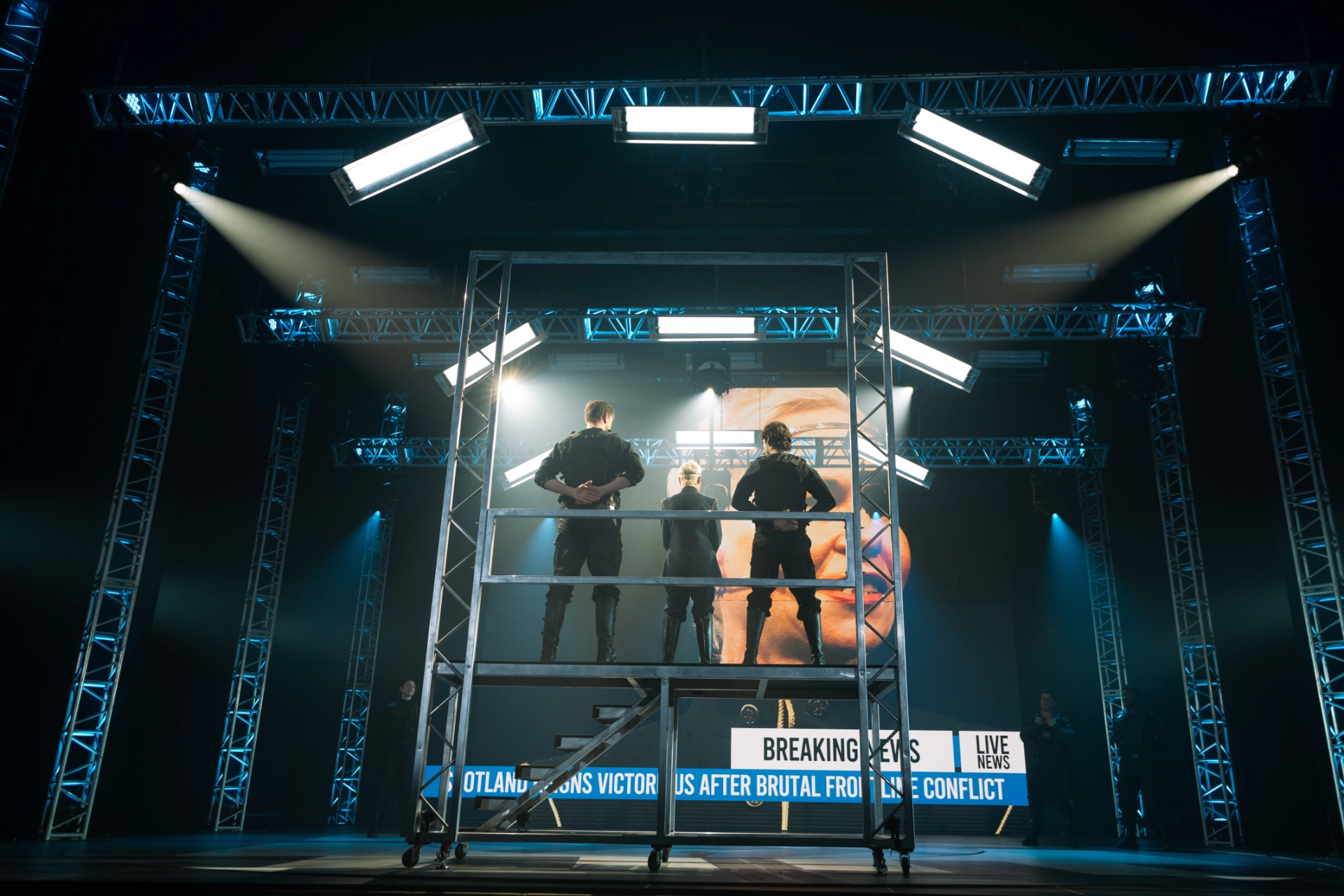 Shakespeare in the Age of Scrolling: Shake & Stir Bring Macbeth to QPAC